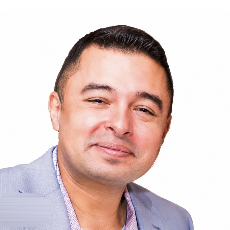 Oscar Garces, Chief Revenue Officer & Sales Executive at Lili’s Intelligence Studio